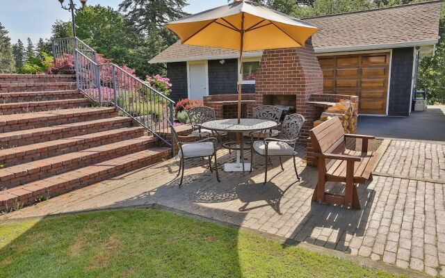 Brookside Bed & Breakfast