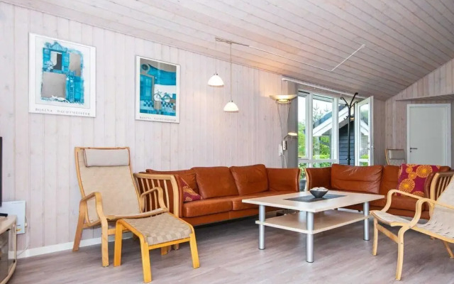 6 Person Holiday Home in Ebeltoft - фото 3