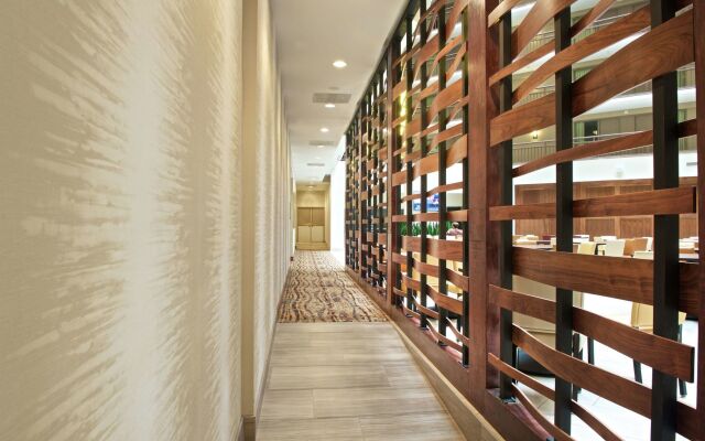 Embassy Suites by Hilton Portland Tigard