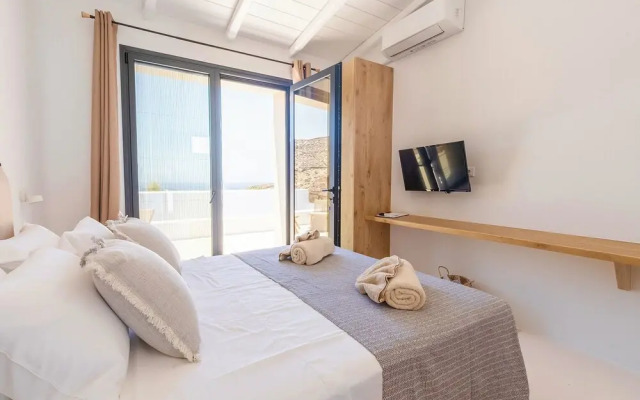 Villa Rhea Elia Beach