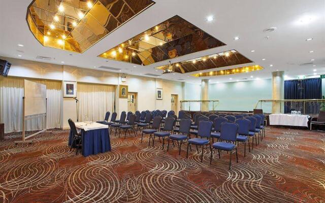 Mercure Maitland Monte Pio