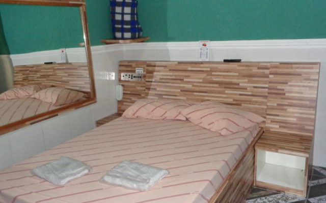 Hotel Flor do Gomide