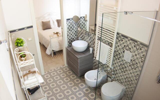 Ladorea Suite