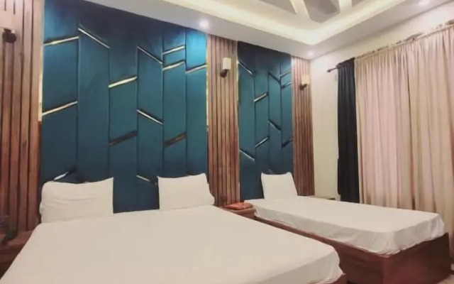 family rose guest house