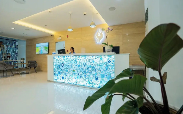 Stacia Hotel