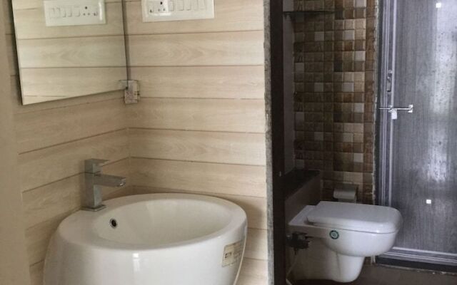 Arista Service Apartments Ghansoli