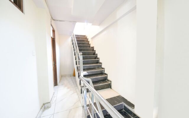 Fabhotel Beer Castle