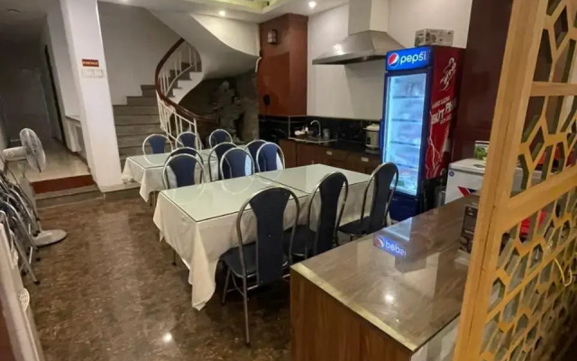 A25 Hotel - 57 Quang Trung