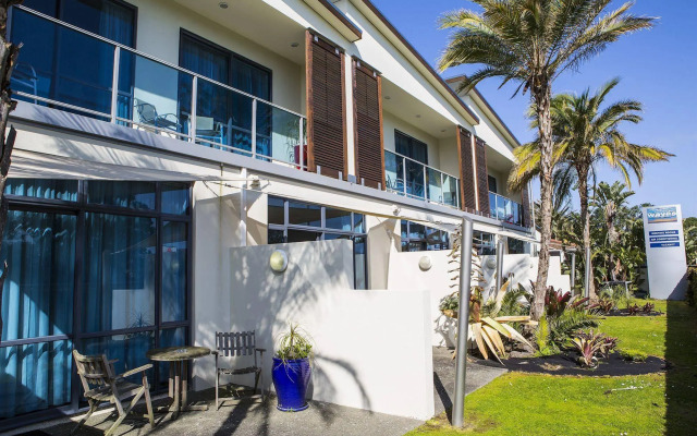 Waves Motel
