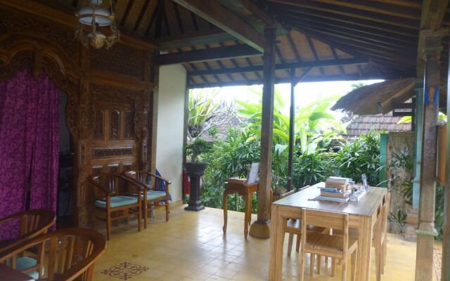 Joglo Taman Sari Resort