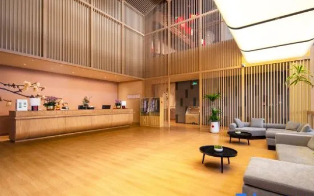 Seventy Tangquan Hotel