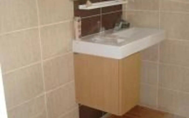 GiTE LA FLèCHE, 2 PIèCES, 3 PERSONNES - FR-1-410-196