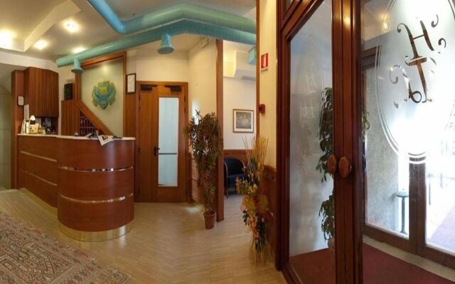 Hotel Ristorante Tre Leoni