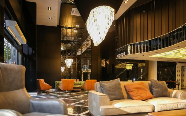 New Gate Hotel