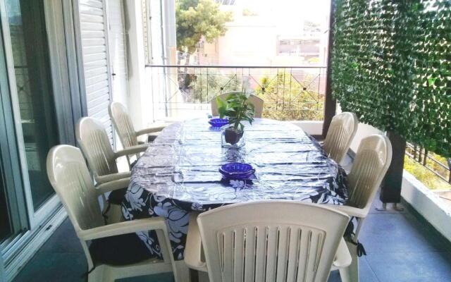 Greek hospitality 2