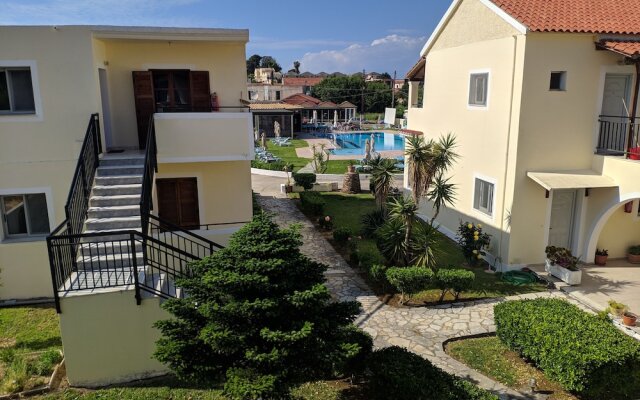 Tondoris Apartments