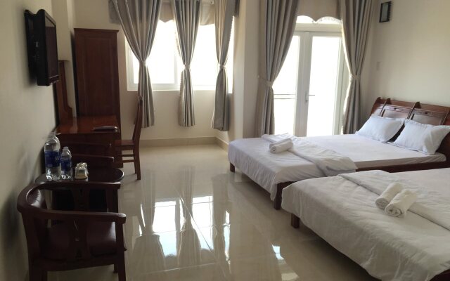 Le Phong Guest House