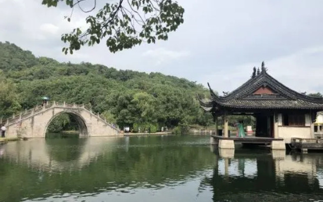 Time Hotel（Shaoxing Keqiao Textile Chengbei market store）