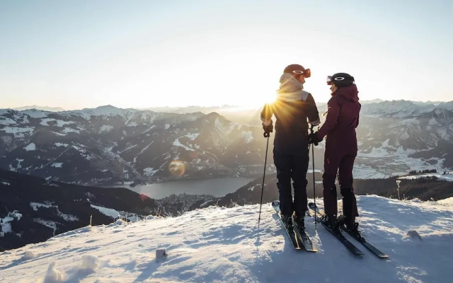 Lakeside-Luxury Apartments