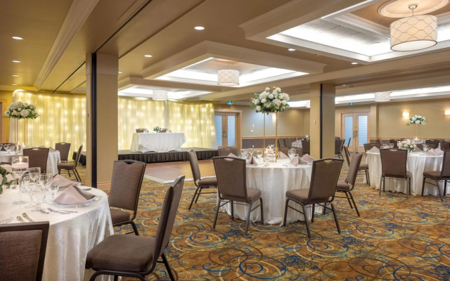 Delta Hotels by Marriott Calgary South