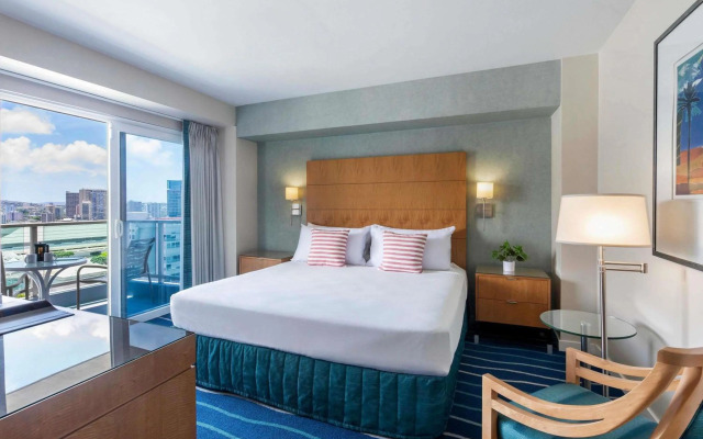 Ala Moana Hotel by LSI Resorts