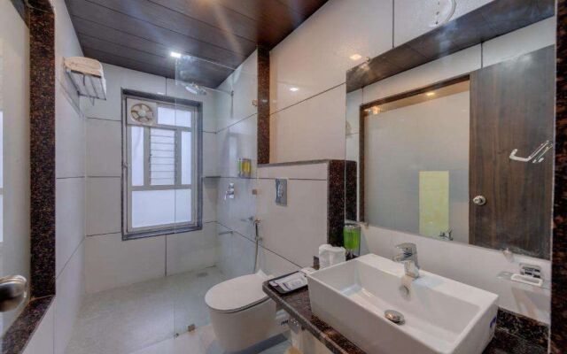 Click Hotel Suryaprakash