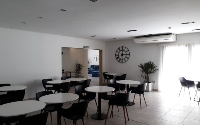 Boer Hotel y Centro de Eventos