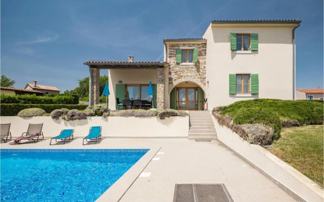 Holiday home Baredine bb IV