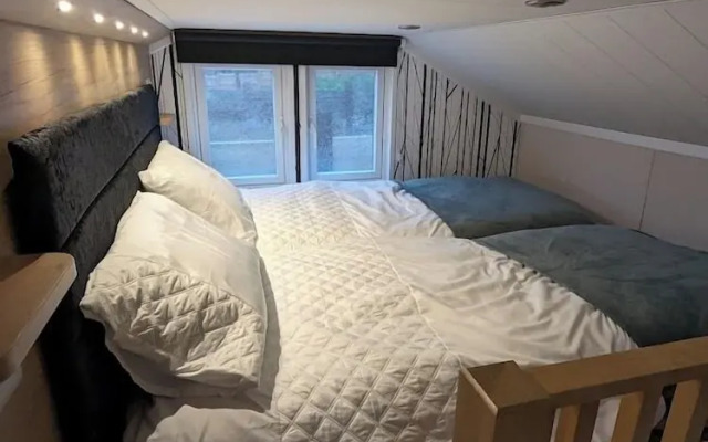 Woods Meadow Glamping