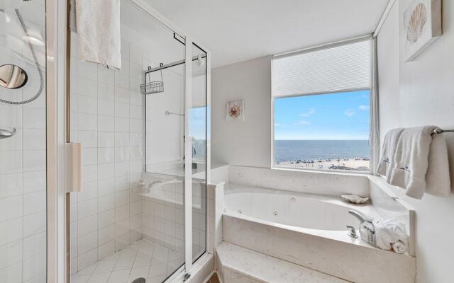 Beach Colony West 4D