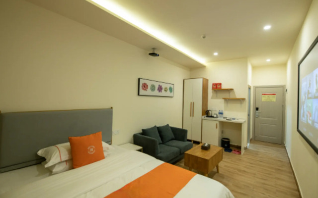 Hausfield Apartment