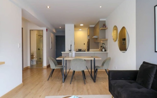 w Modern 2BR With Balcony in Barranco