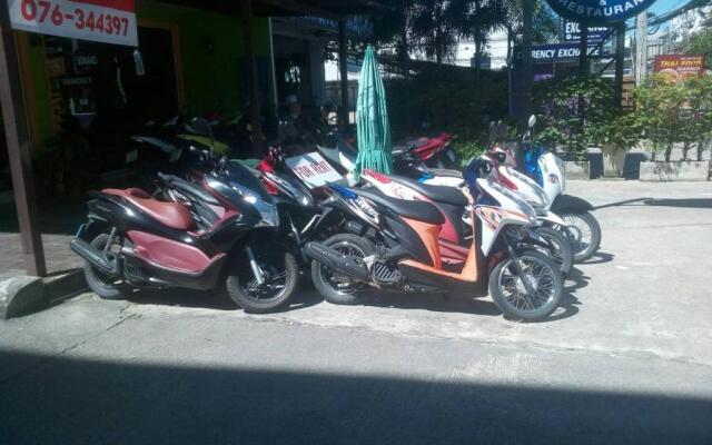 6-39 - 2 Bdr Condo With Balcony and Shared Pool