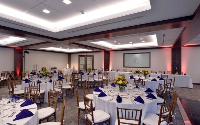 Inn at Villanova University