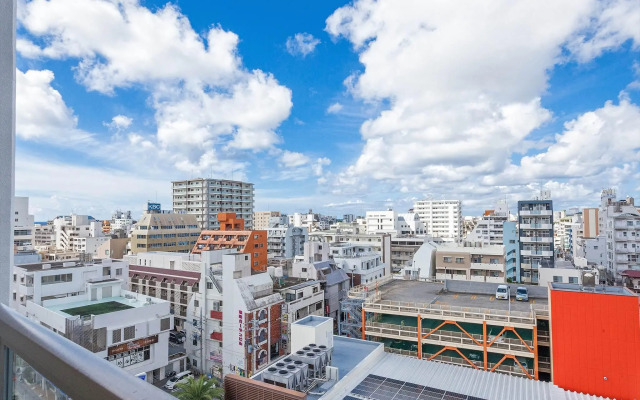 Living Inn Asahibashiekimae Premier