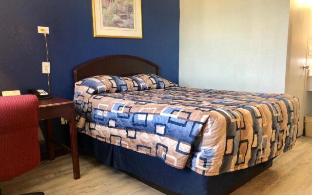 Somatel Nashville Airport Hotel