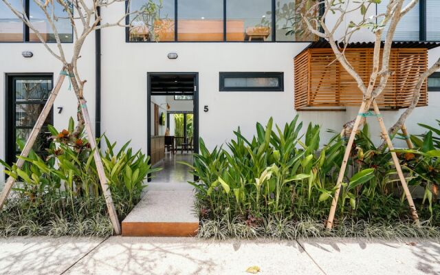 Canggu 2Plex Managed by CPM Bali