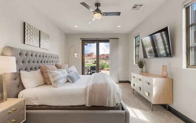 La Vista Encanto #14 4 Bedroom Home