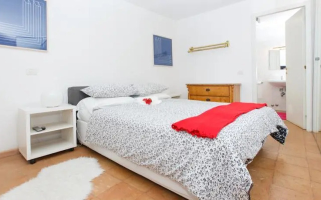 Habitats Villa Fortuny Apartments