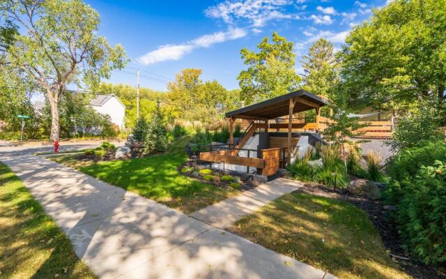 Dove's Nest - Earth Home