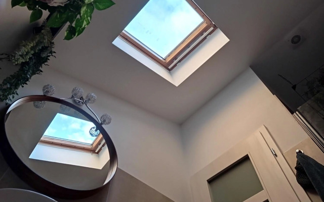 Urban Zen Den 2 Room Condo