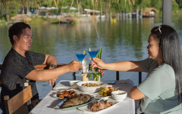Sanctuary Nam Ngum Beach Resort