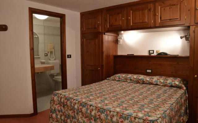 Hotel Petit Giles