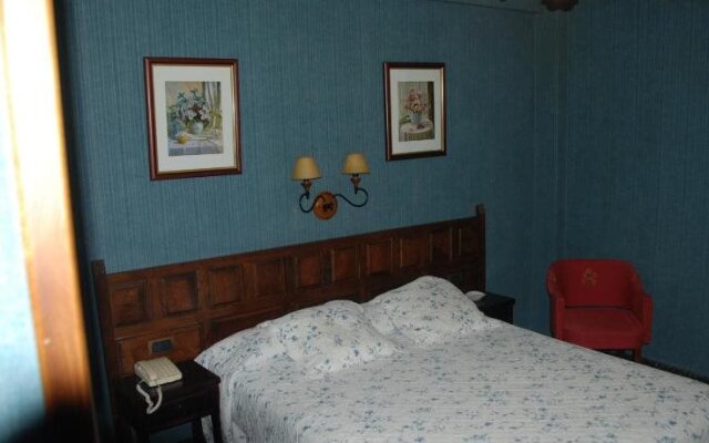 Hotel Giral