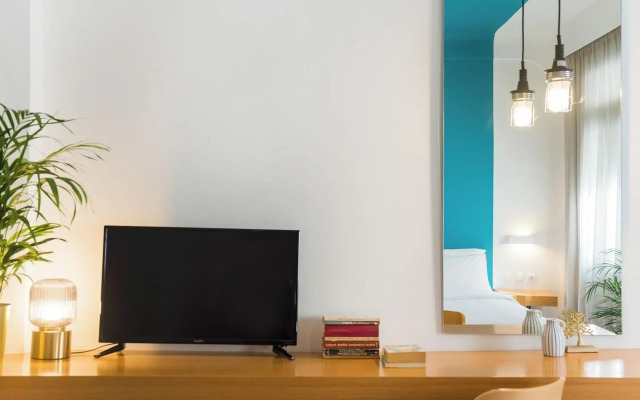 MONK Monastiraki Suites