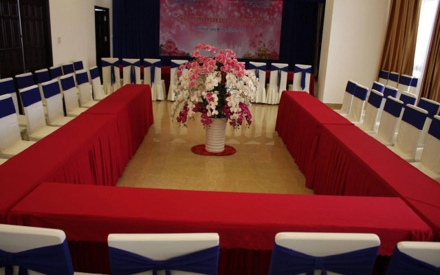 Tay Bac Hotel