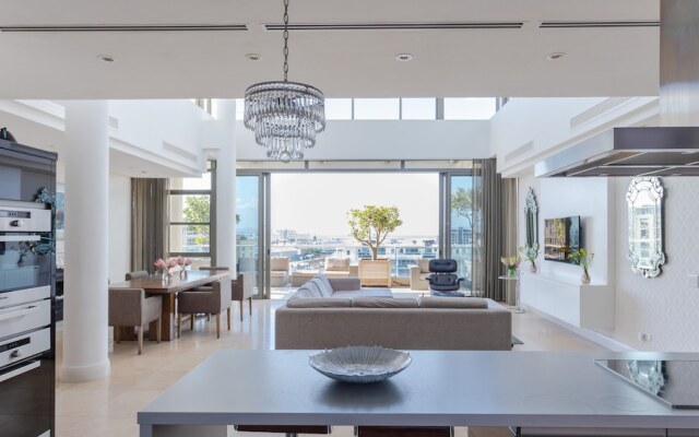 Penthouse 702 Kylemore B