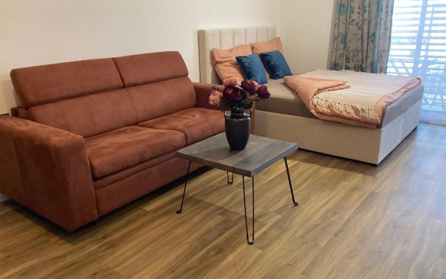 Štýlový apartmán v centre Nitry, parkovanie v cene