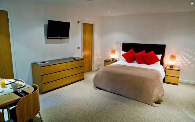 The Cedars Bed & Breakfast