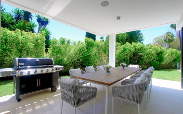 2244 - Modern Villa Puerto Banus